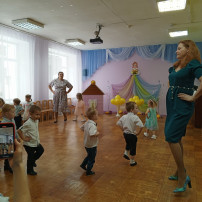 8 марта - утренник 8 марта - утренник.